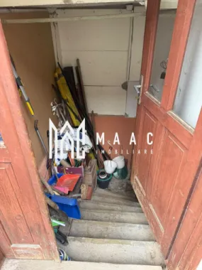 Casă de vânzare 4 camere | Lupeni, Sibiu | 141 mp utili, teren 676 mp