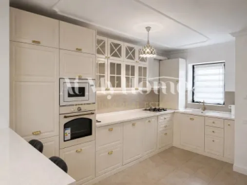 VILA NOUA 5 CAMERE/COMPLEX REZIDENTIAL/PIPERA