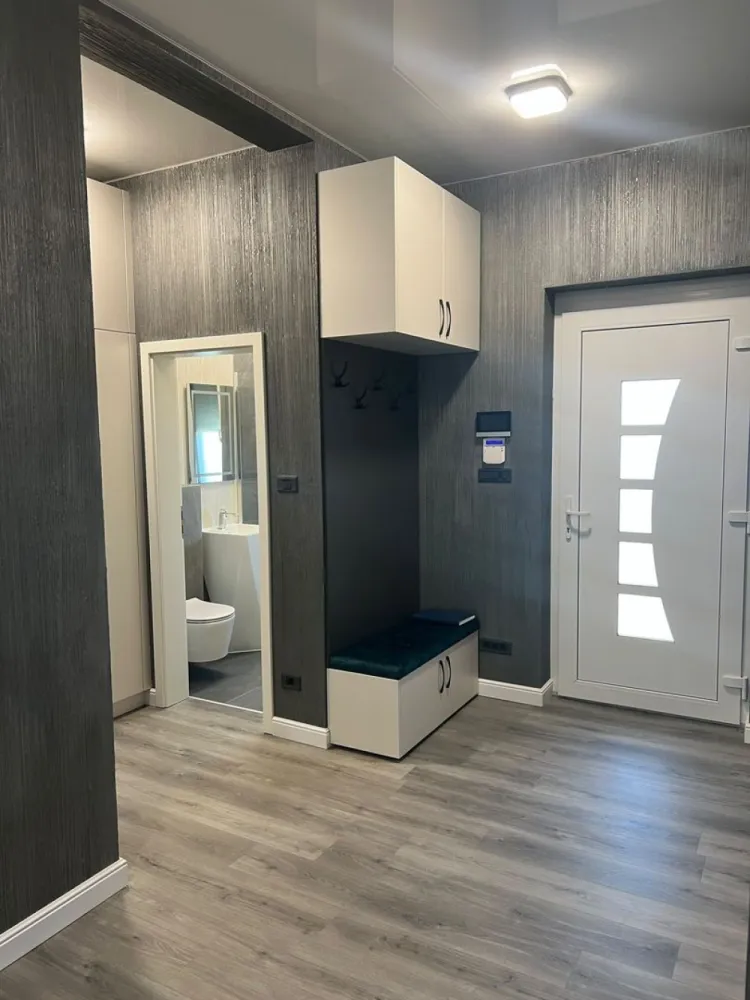 DUPLEX DE VANZARE MOSNITA NOUA - DUPLEX DE VANZARE IN MOSNITA NOUA-MOBILAT 250000 ,NEMOBILAT 200.000 E
