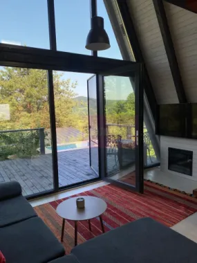Cabane A frame + Teren 6000 mp | Proprietate deosebita, NOU