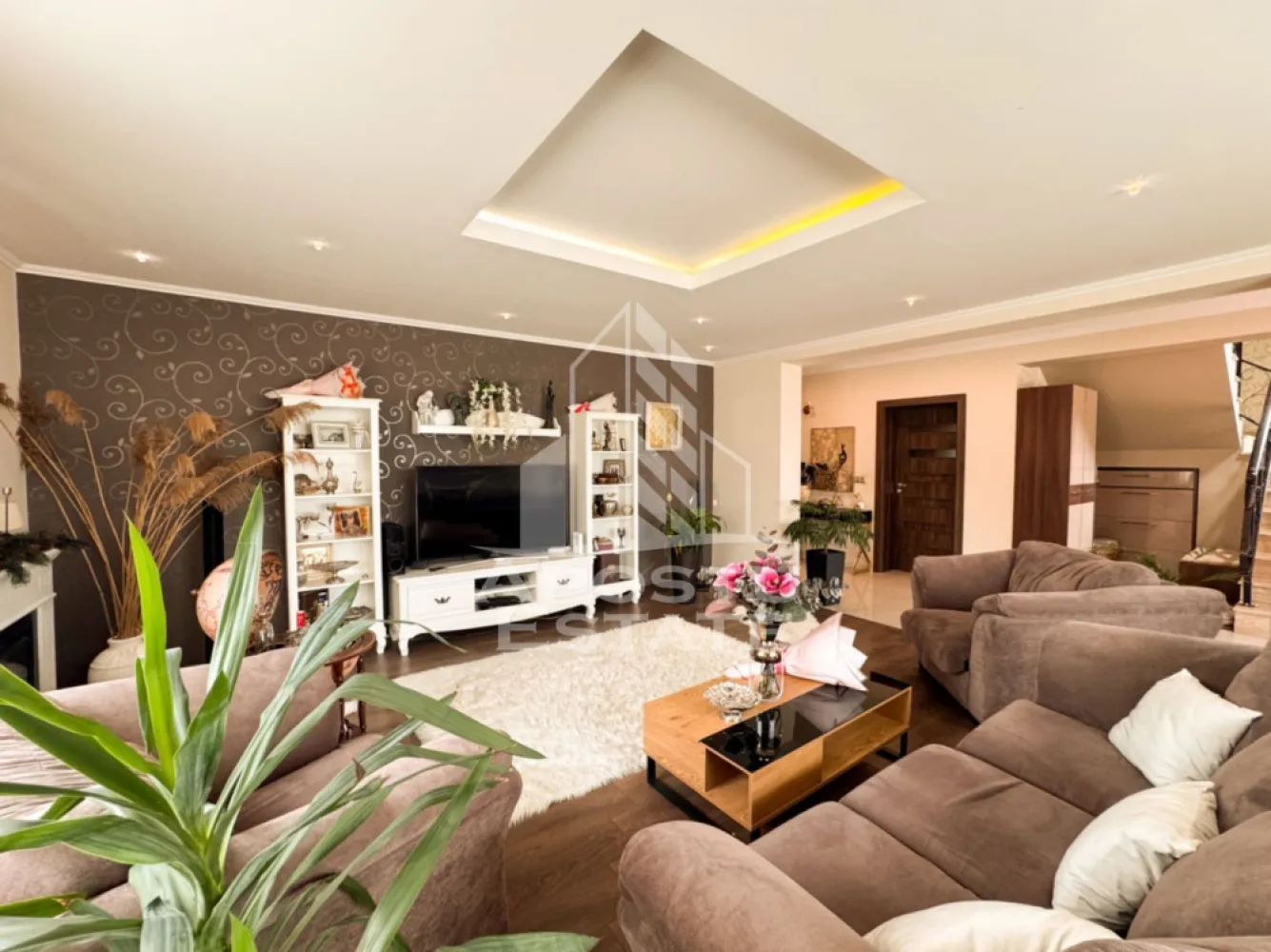 Comision 0% ! Casa moderna, teren 3500mp, Pestisu Mare, Hunedoara