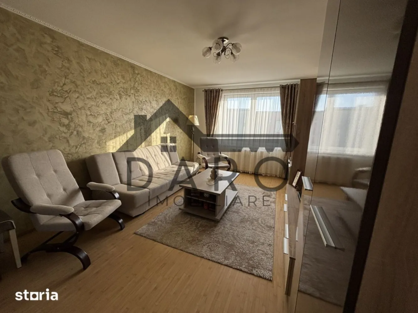Apartament 3 camere, strada Livezeni, cartier Tudor