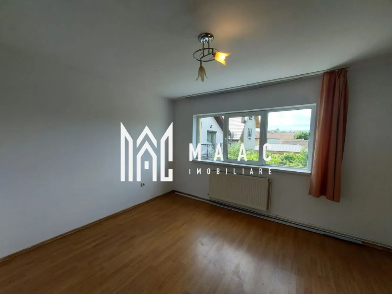 Apartament 3 camere de vânzare | Sibiu Central | 67 mp, decomandat