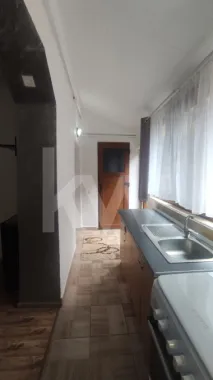 Apartament 2 camere de închiriat, la parterul unei case-zonă ultracentrală Sibiu