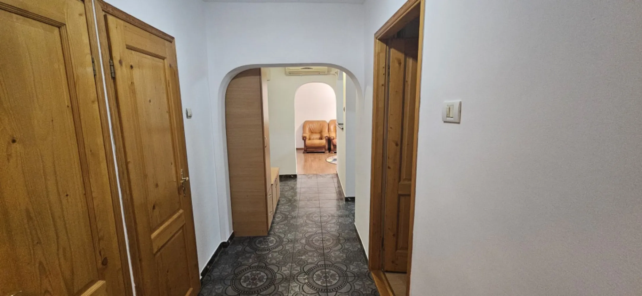 Crangasi apartament 3 camere de inchiriat mobilat si utilat