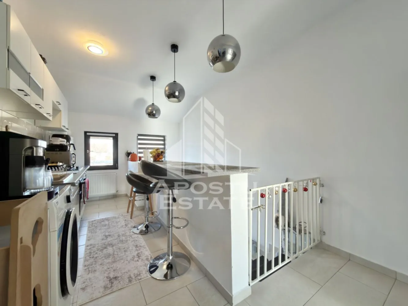 Apartament cu 2 camere complet mobilat si utilat la etajul 1 in Giroc