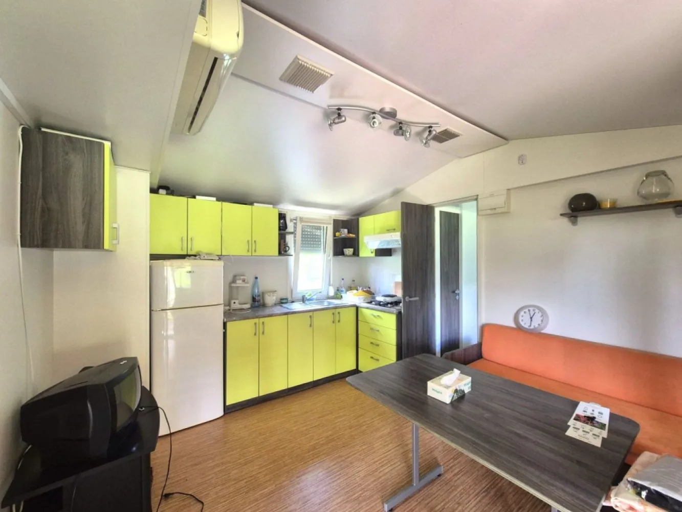 Casă modulară la cheie, teren 450 mp, la doar 18 km de Brașov | 48.000 €