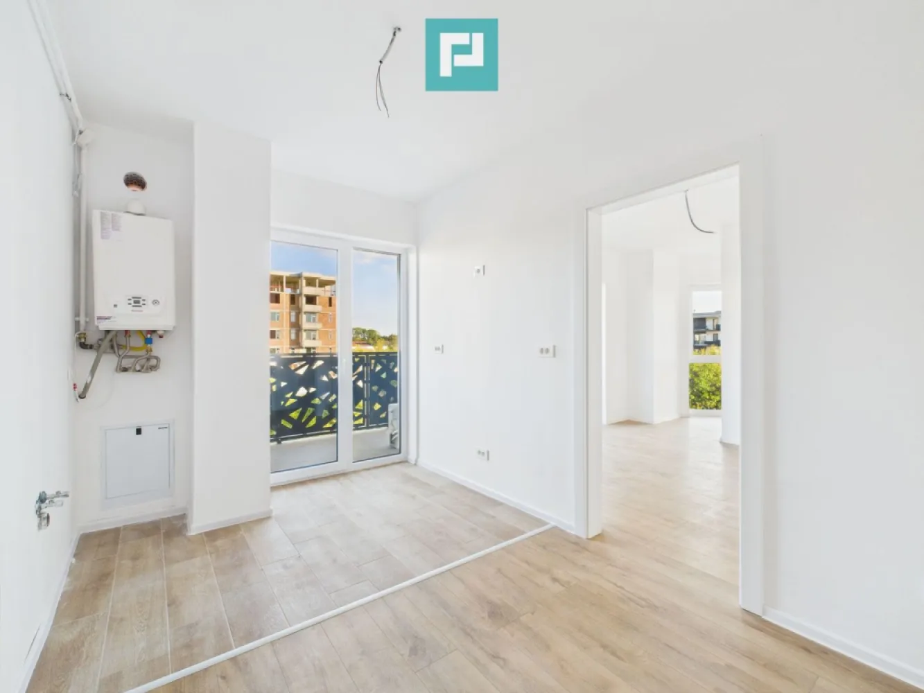 Apartament cu 2 camere | Etaj 2 | Zona Aradului - Apartament modern cu 2 camere, situat în Zona Aradului – una dintre cele mai dinamice și căutate zone din Timișoara.

~ Proprietatea este amplasată într-un imobil nou (2025) și se remarcă printr-o compartimentare eficientă, finisaje de actualitate și confort sporit. 
~ Este alegerea ideală atât pentru locuit, cât și pentru o investiție sigură, cu potențial ridicat de închiriere.

Compartimentare și suprafețe :
• Suprafață utilă: ~ 42 mp
• Balcon: ~ 8 mp
• Etaj 2 din 4
• Bloc cu lift

Confort și dotări :
• Încălzire în pardoseală + centrală proprie
• Baie cu geam (lumină naturală)
• Geamuri tripan și izolație exterioară
• Balcon cu vedere deschisă

Parcare :
• Loc subteran disponibil opțional – 9.000 euro

~ Zona oferă acces rapid către puncte de interes: magazine, transport public, centre comerciale și zone office.

~ Pentru detalii și programarea unei vizionări :

Marian Dobre – Consultant Imobiliar PropertyLab
Telefon: 0773 700 389

Cod proprietate: 2881415
