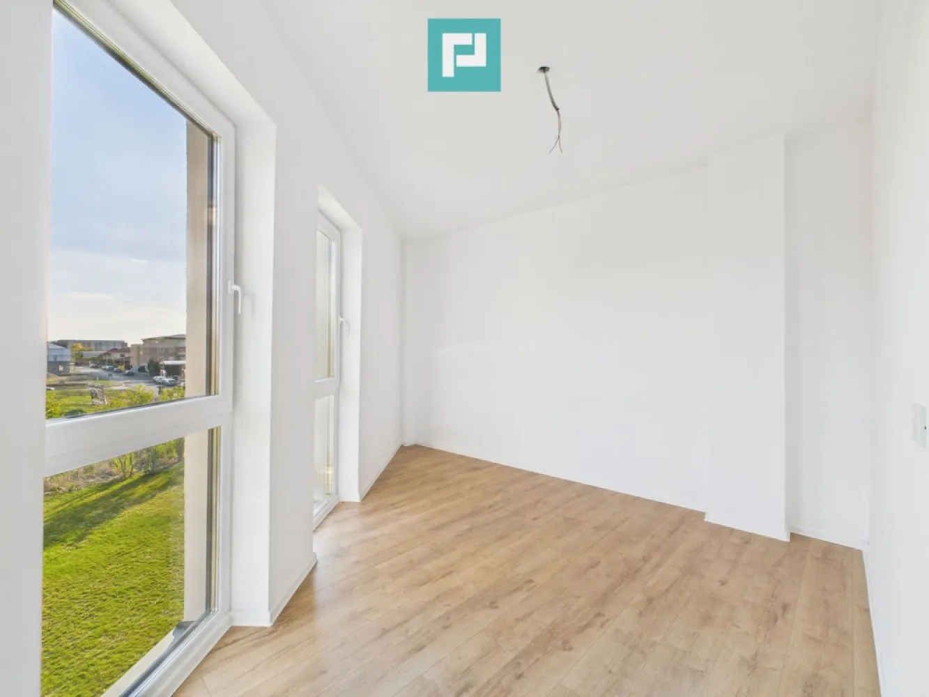 Apartament cu 2 camere | Etaj 2 | Zona Aradului