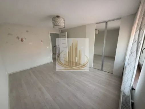 Casă Modernă cu 4 Cam, 2 bai | Dumbravita | Zona Padure |