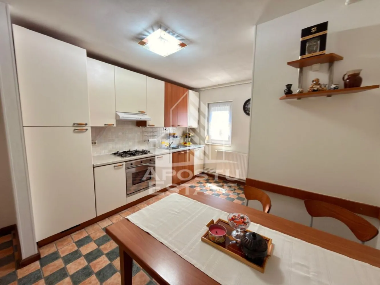 Apartament 3 camere, de inchiriat, Complexul Studentesc, Timisoara