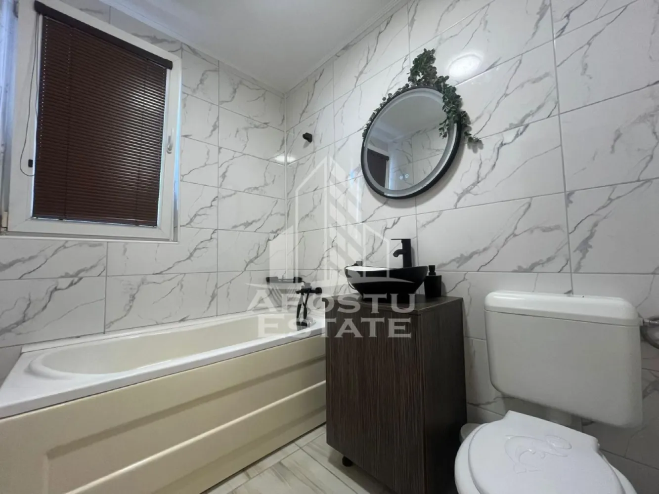 Apartament lux, 3 camere zona Orizont