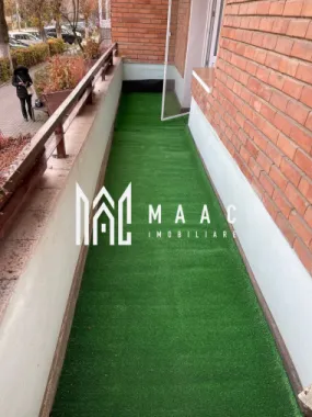 Apartament modern Ultracentral | Loc de parcare inclus | 2 balcoane |