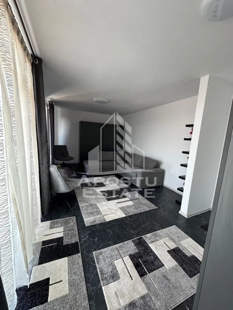 Apartament 1 camere de inchiriat,Dumbravita, Timisoara - Agentia imobiliara APOSTU ESTATE va propune spre inchiriere un apartament cu 1 camere, spatios si luminos, situat in zona Aradului, o zona linistita si bine pozitionata din Timisoara, potrivit pentru cupluri sau studenti care isi doresc o locuinta unde sa se simta confortabil si cu acces facil catre scoli, statii de autobuz, supermarketuri , magazine de zona, parcuri.

Suprafata utila: 46 mp
Compartimentare eficienta:
-Bucatarie complet mobilata si utilata, cu loc de luat masa
-Dormitor mobilat si utilat
-Baie prevazuta cu cada

Confort si facilitati:
-Incalzirea apartamentului: centrala proprie prin pardoseala
-Apartamentul este complet mobilat si utilat

Localizare:
-Timis,Timisoara, zona Aradului– acces facil spre magazine, scoli, parcuri si mijloace de transport in comun.

Ideal pentru:
-Cupluri
-Studenti

Disponibilitate: imediata
Pret chirie lunara: 350 euro 
Programeaza o vizionare pentru a-ti putea imagina viitorul aici!
ID intern: CP3177911