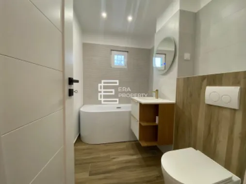 Apartament 3 camere complet renovat, 68.5 mp utili, etaj 1, Sibiu