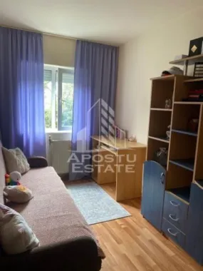 Apartament 3 camere de inchiriat,decomandat,Zona Lipovei , Timisoara