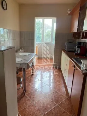 Apartament 3 camere de inchiriat,decomandat,Zona Lipovei , Timisoara