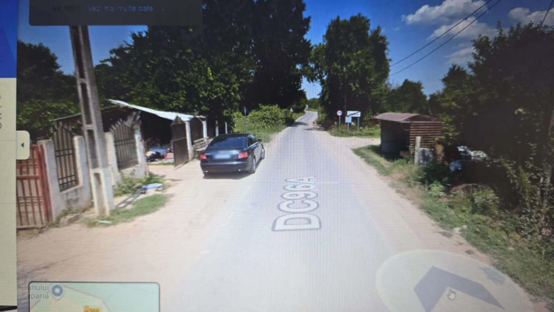 Ciolpani teren intravila 2500 mp de vanzare - K Imobiliare propune spre vanzare in Ciolpani sat. Luparie teren intravilan suprafata 2562 mp , deschidere 30 ml la drumul principal ,utilitati in fata terenului , urbanism P+2 , Pot 35% , Cut 0.8 ,