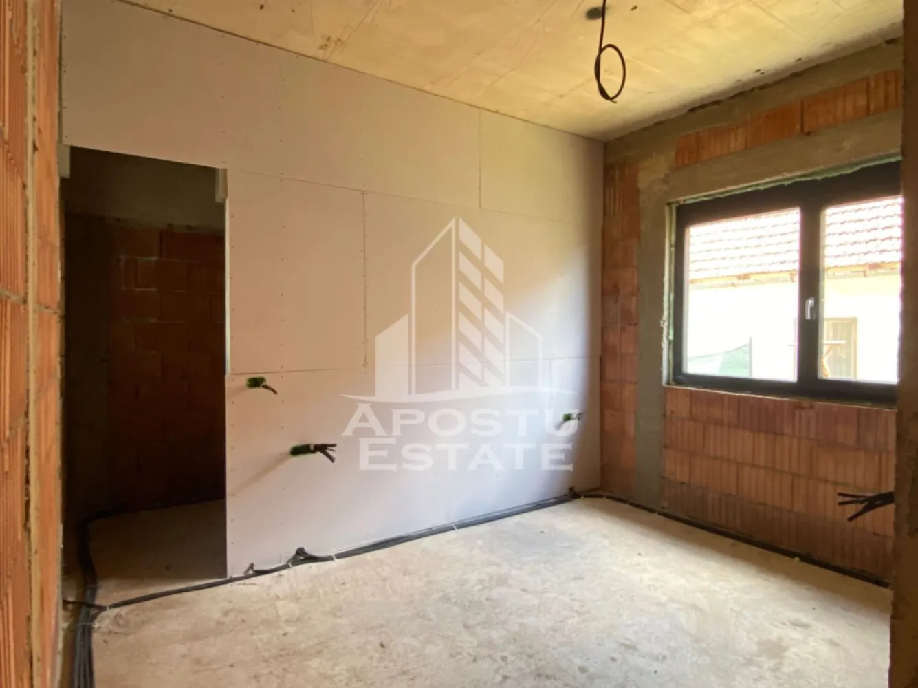 Casa pe un singur nivel de vanzare Comuna Urseni