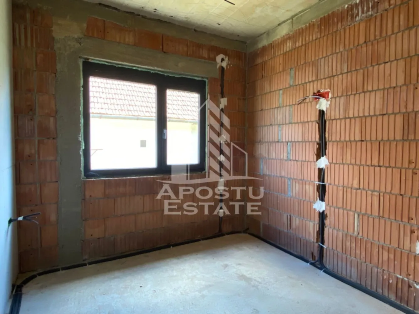 Casa pe un singur nivel de vanzare Comuna Urseni