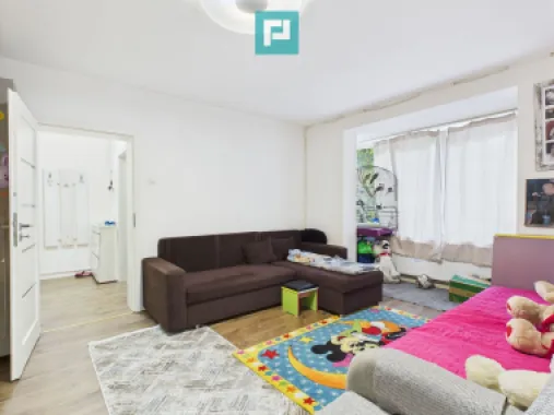 Apartament plus garaj podgoria