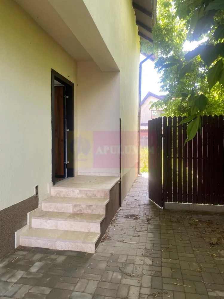 Duplex în vilă, 4 camere, renovat 2025, curte 250 mp, Mogoșoaia