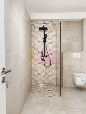 Duplex în vilă, 4 camere, renovat 2025, curte 250 mp, Mogoșoaia