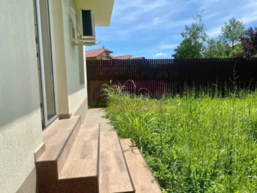 Duplex în vilă, 4 camere, renovat 2025, curte 250 mp, Mogoșoaia
