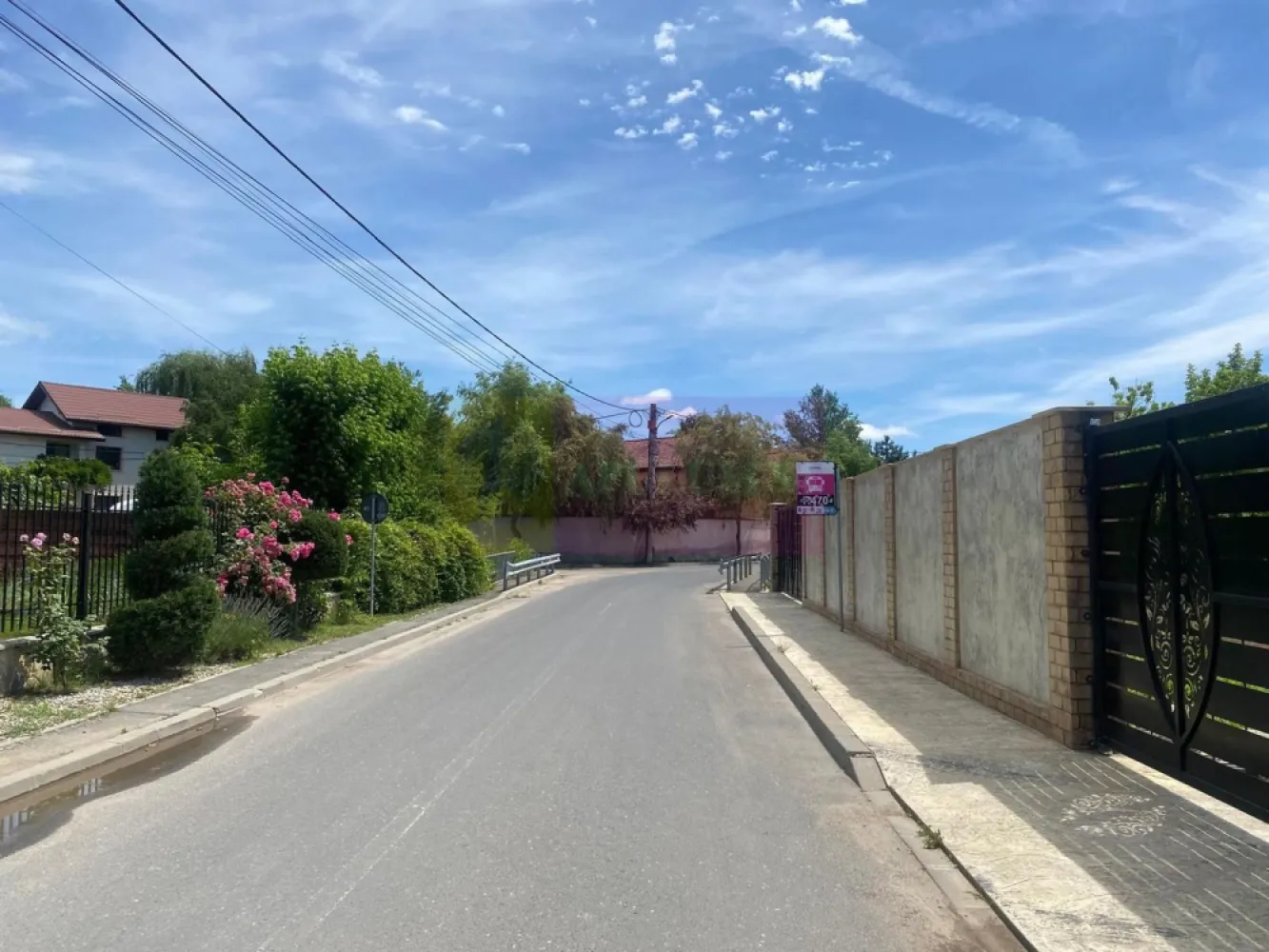Duplex în vilă, 4 camere, renovat 2025, curte 250 mp, Mogoșoaia