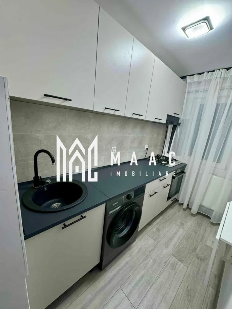 Apartament 2 camere | Ostroveni | 40 mp | - MAAC Imobiliare vă propune spre vânzare un apartament situat în cartierul Ostroveni, într-o locație excelentă, vizavi de Școala Gimnazială Nr. 10. Amplasarea oferă acces rapid către instituții de învățământ, magazine, mijloace de transport și alte facilități urbane, fiind o alegere potrivită atât pentru locuit, cât și pentru investiție.
Caracteristici:
Apartament situat în zona Ostroveni
Poziționat vizavi de Școala Gimnazială Nr. 10
Etaj 4
Zonă liniștită și bine dezvoltată
Ideal pentru familie sau investiție
Compartimentare:
Living
Dormitor
Bucătărie
Baie
Hol
Dotări:
Compartimentare practică
Spații luminoase
Avantaje:
Poziționare excelentă în apropierea Școlii Gimnaziale Nr. 10
Acces rapid către grădinițe, magazine și farmacii
Stații de transport public în imediata apropiere
Zonă apreciată pentru confort și accesibilitate
Potrivit atât pentru locuință proprie, cât și pentru investiție
Această proprietate reprezintă o oportunitate excelentă pentru cei care își doresc un apartament într-una dintre cele mai căutate zone ale cartierului Ostroveni.
Pentru mai multe informații și programarea unei vizionări, echipa MAAC Imobiliare vă stă la dispoziție. ID 3168630