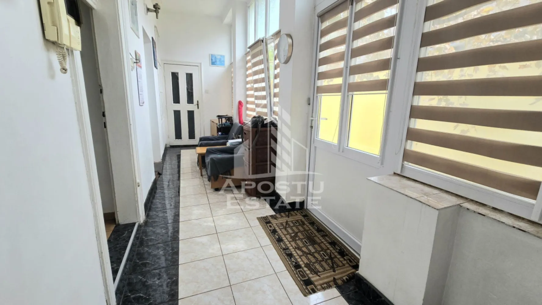 Casa de vanzare, 7 camere si 4 bai, comision 0, zona Odobescu