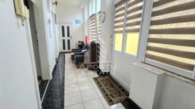 Casa de vanzare, 7 camere si 4 bai, comision 0, zona Odobescu