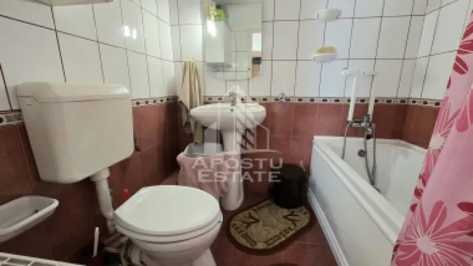 Casa de vanzare, 7 camere si 4 bai, comision 0, zona Odobescu