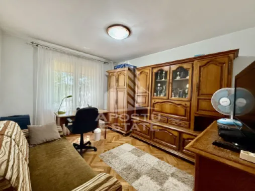 Apartament 3 camere, 2 bai, etaj 1, mobilat, zona Olimpia-Stadion
