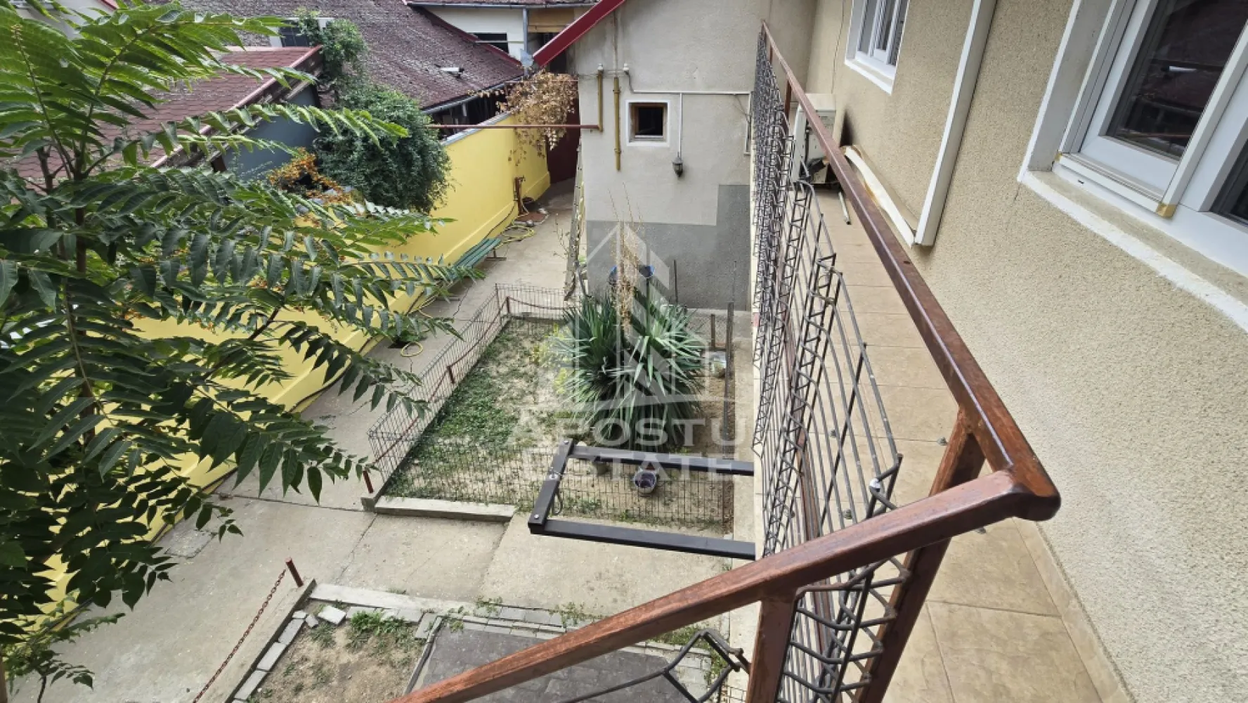 Casa de vanzare, 7 camere si 4 bai, comision 0, zona Odobescu