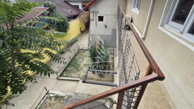 Casa de vanzare, 7 camere si 4 bai, comision 0, zona Odobescu