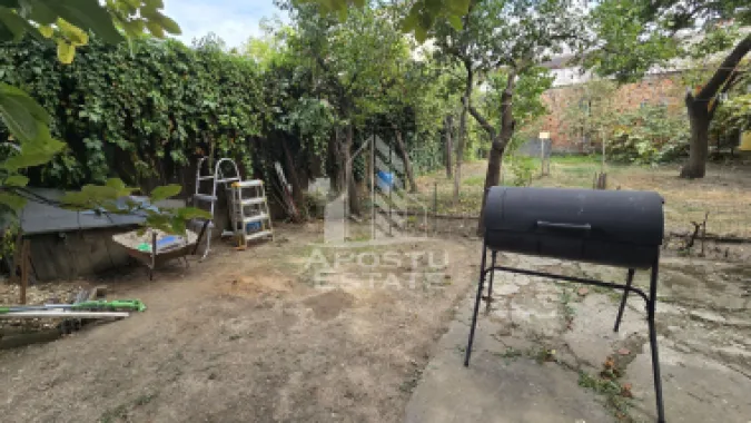 Casa de vanzare, 7 camere si 4 bai, comision 0, zona Odobescu