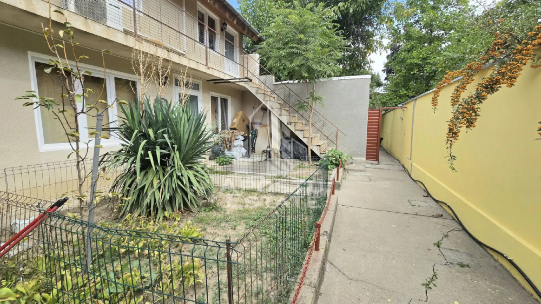 Casa de vanzare, 7 camere si 4 bai, comision 0, zona Odobescu