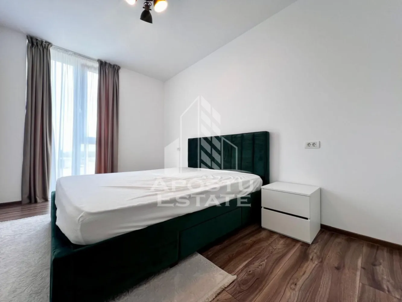 Apartament 2 camere de închiriat, parcare, Torontalului, Timișoara