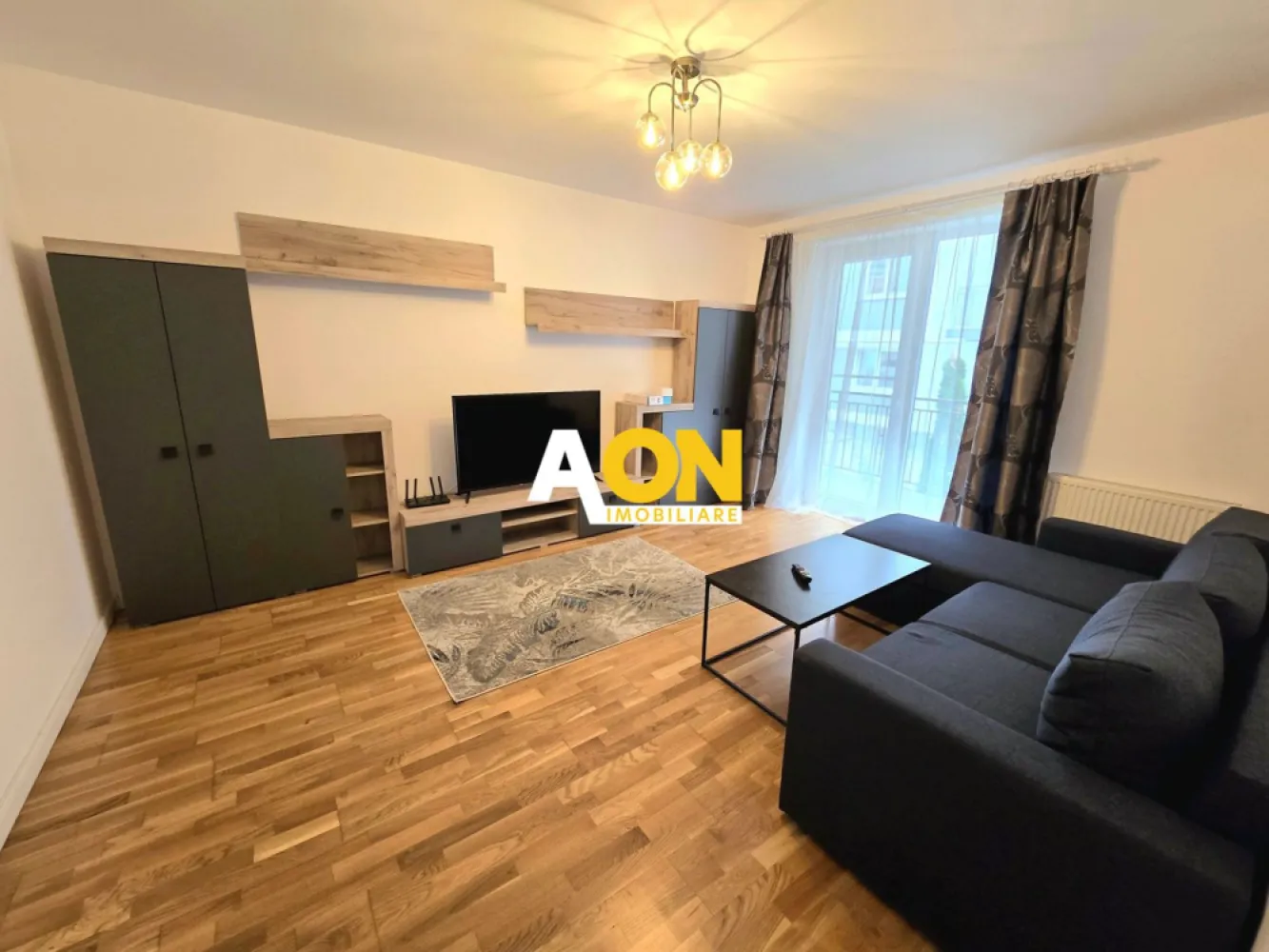 Apartament cu 2 Camere, Decomandat, Complet Mobilat, Zona Cetate - AON Imobiliare vă prezintă spre închiriere un apartament cu 2 camere situat în zona Cetate - Alba Iulia!
Apartamentul se închiriază complet mobilat și utilat, pe perioadă de minim 12 luni!
Proprietatea se află la parterul unui bloc cu 3 etaje, dispune de o suprafață utilă de 53mp, compartimentat decomandat, compus din:
- Dormitor
- Living
- Bucătărie
- Baie
- Hol
- Balcon
Există loc de parcare propriu!
Imobilul este amplasat într-o zonă liniștită, rezidențială, cu acces facil către punctele de interes din oraș!
Pentru mai multe detalii sau programarea unei vizionări, vă rugăm să ne contactați!
ID: CP3170131