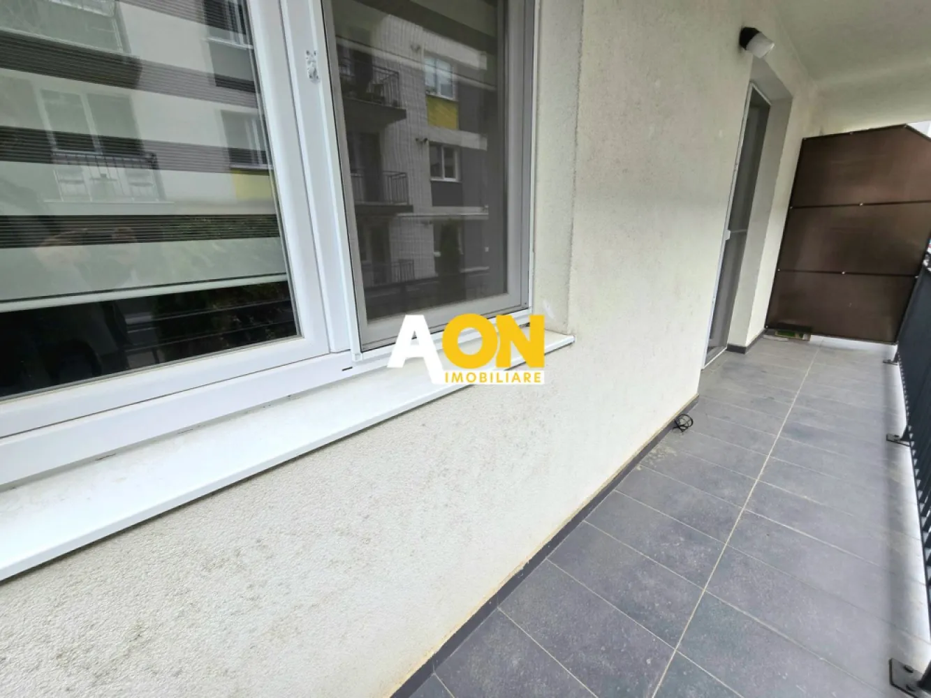 Apartament cu 2 Camere, Decomandat, Complet Mobilat, Zona Cetate