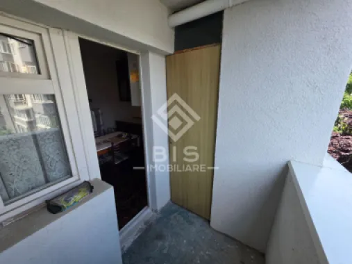 Apartament 2 camere decomandate. ETAJ 2