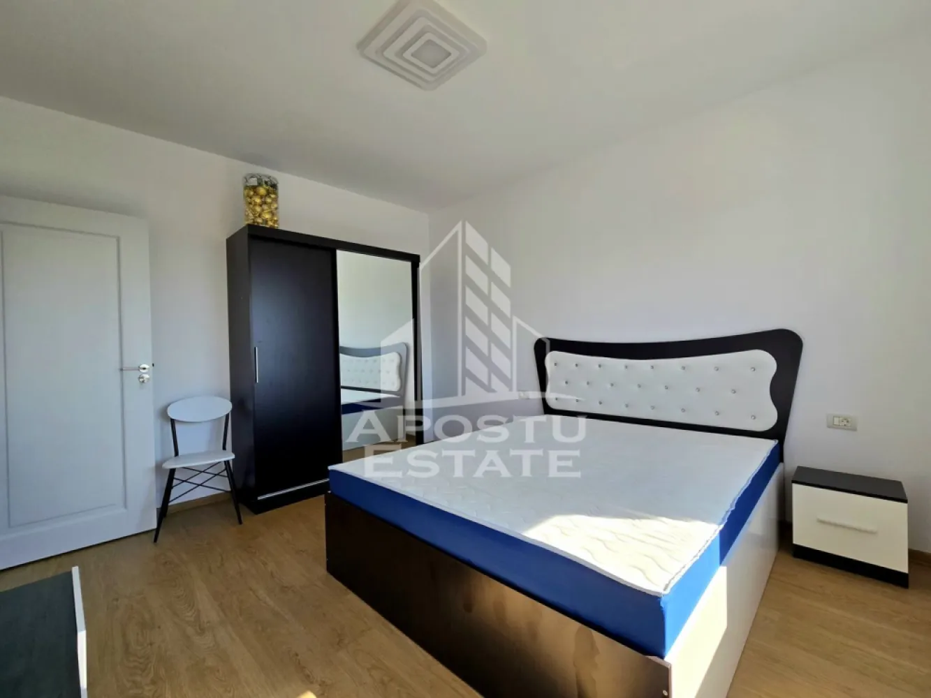 Apartament de vanzare, 3 camere, 2 balcoane, zona Calea Urseni, Giroc
