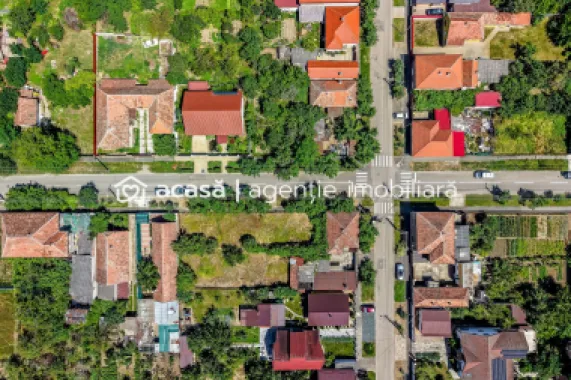 Casă cu teren 1018 mp și 2 fronturi stradale- Bujac