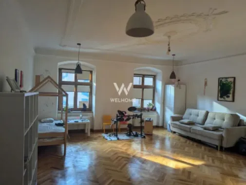 Apartament cu farmec istoric, complet renovat– Str. Mitropoliei