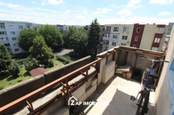 Unirii - Ap 2 cam - Decomandat In Spate la Palas - Str. Ștefan Cicio Pop