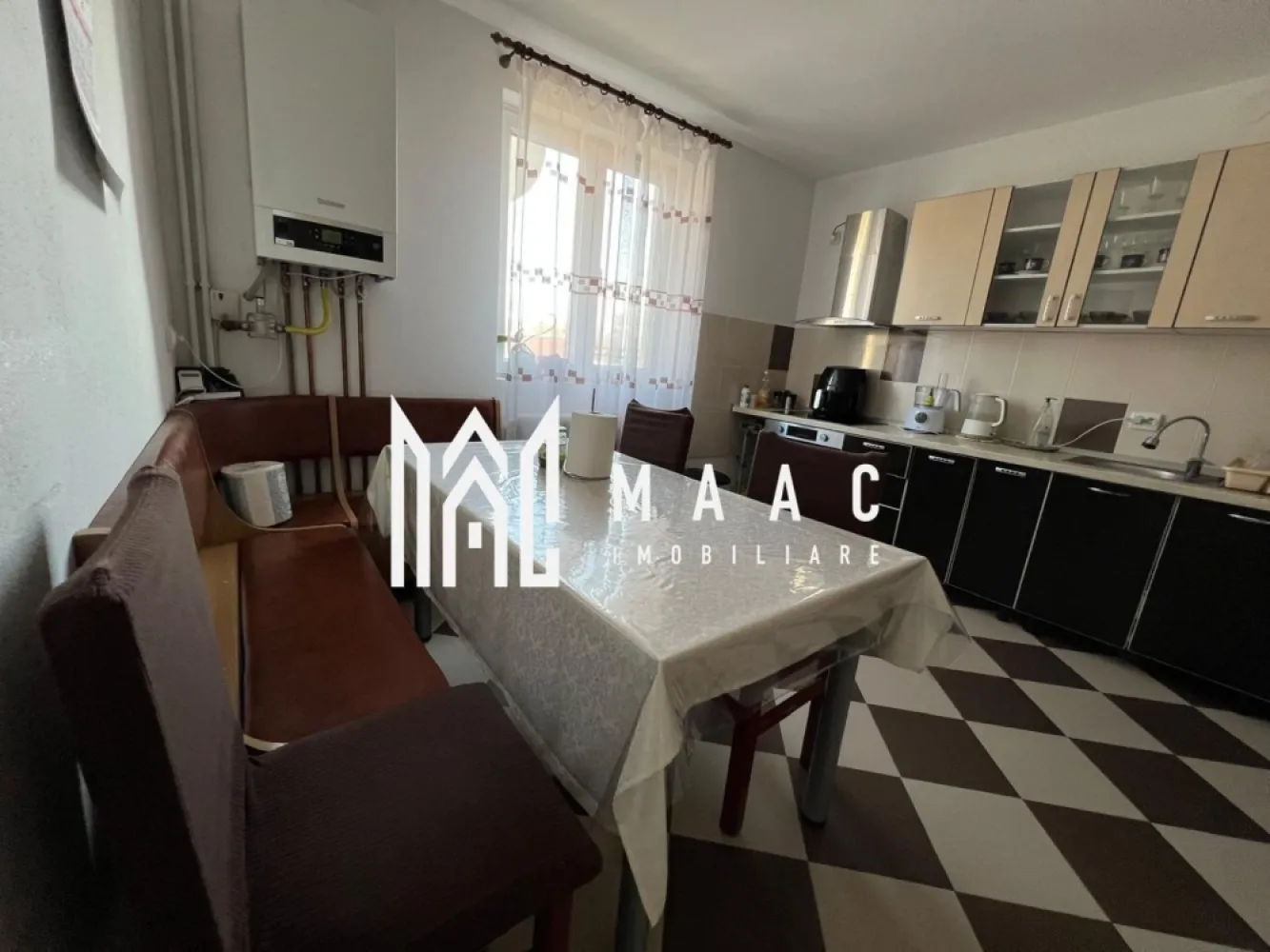 Casa 4 Camere | 230 MPU | Selimbar