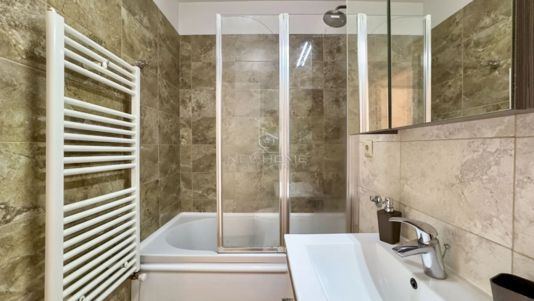 Apartament 3 camere, zona Iulius Mall FSEGA