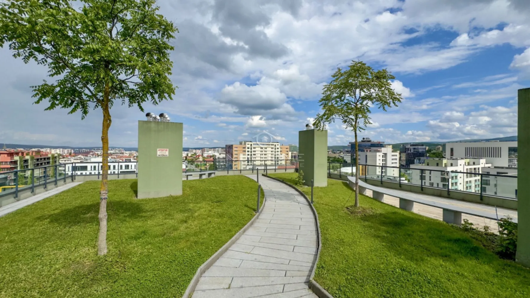 Apartament 3 camere, zona Iulius Mall FSEGA