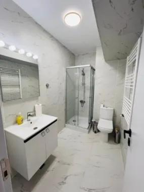 Apartament 3 camere LUX New World Militari 100 mp Parcare subterana